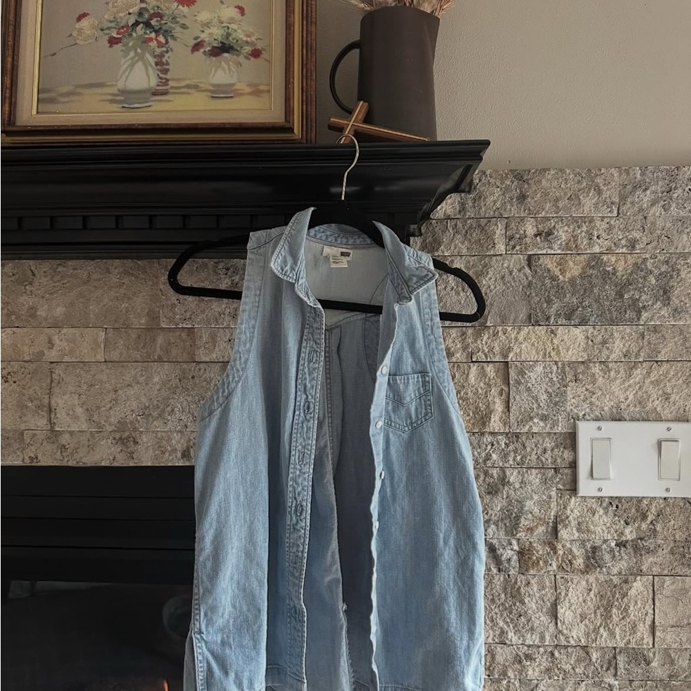 VINTAGE Levi’s Denim Vest